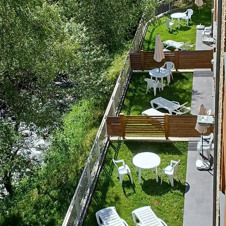 Aparthotel Rialb 3*